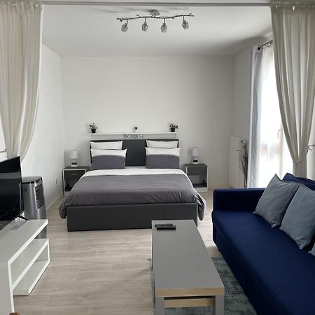 House Cosy One Leilighet Gonesse Eksteriør bilde