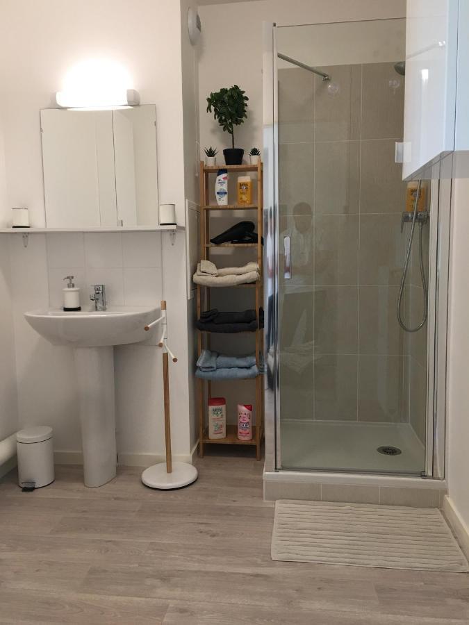 House Cosy One Leilighet Gonesse Eksteriør bilde